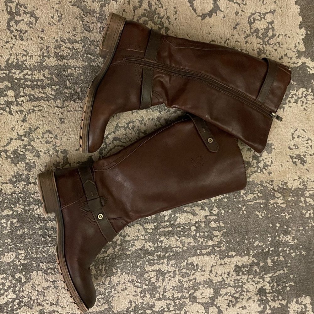 Wide calf brown leather boots